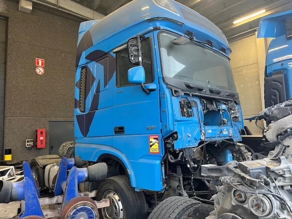 DAF XF105-480 SSC ADR / ENGINE, GEARBOX, CHASSIS, CABINE, PARTS ! VERKOCHT !