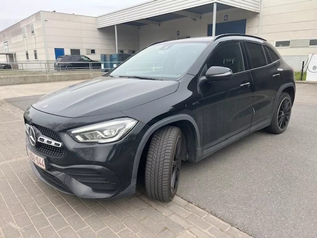 Mercedes-Benz GLA 250 / GLA e / AMG LINE / VERKOCHT !